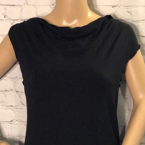 Banana Republic Sleeveless Side Tie Top M - Picture 2 of 10